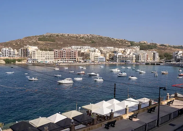 Sea-View Apartment In Marsalforn