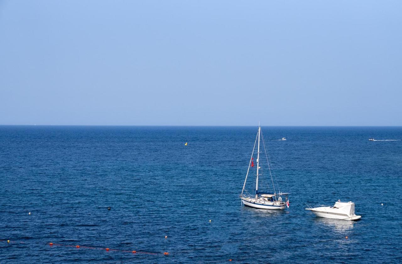 Sea-view In Apartment Marsalforn